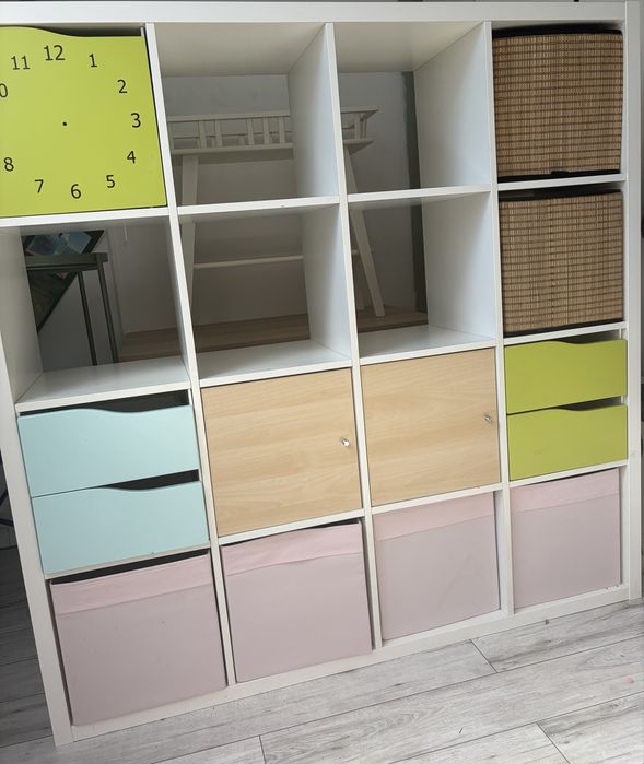 Regał Ikea kallax 4x4 z szafkami o szufladami