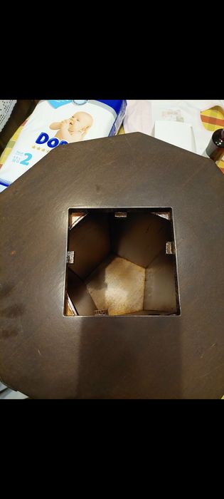 Garrafeira madeira circular