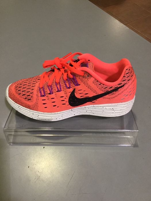 Obuwie Nike damskie LUNARTEMPO rozmiar 37.5