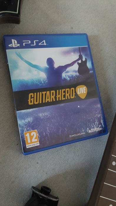Dwie gitary Guitar Hero PS4 + gra + adapter USB