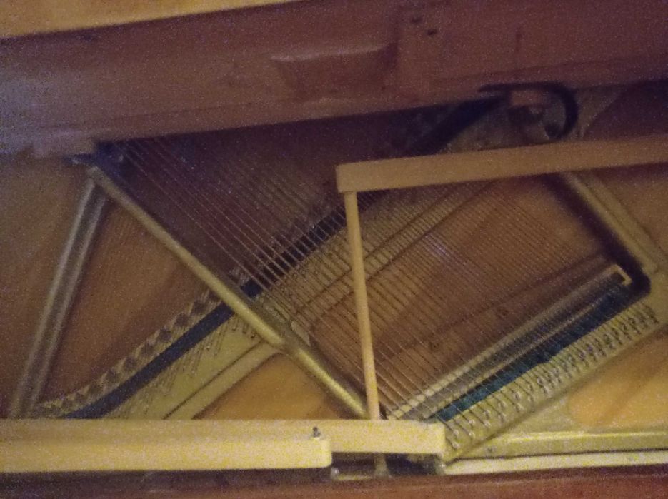 Продам фортепіано "Україна"