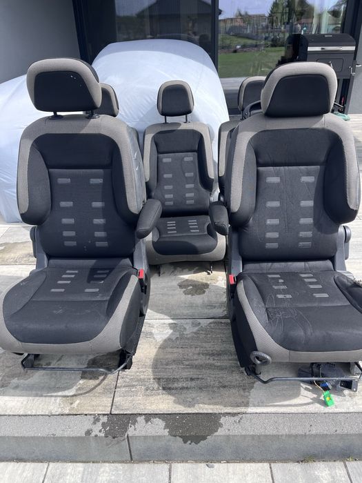 Fotele Citroen Berlingo cena za komplet
