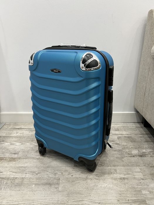 Walizka wyjazdowa tearda Nowa