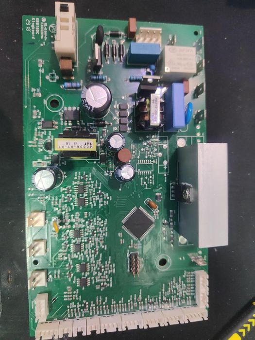 Naprawa płyt PCB, sterowników maszyn, PLC, HMI inne