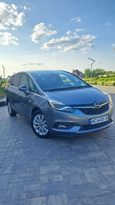 Продам мінівен опель зафіра 7 місць