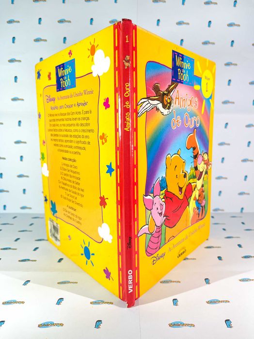 Livro Winnie The Pooh Amigos de Ouro