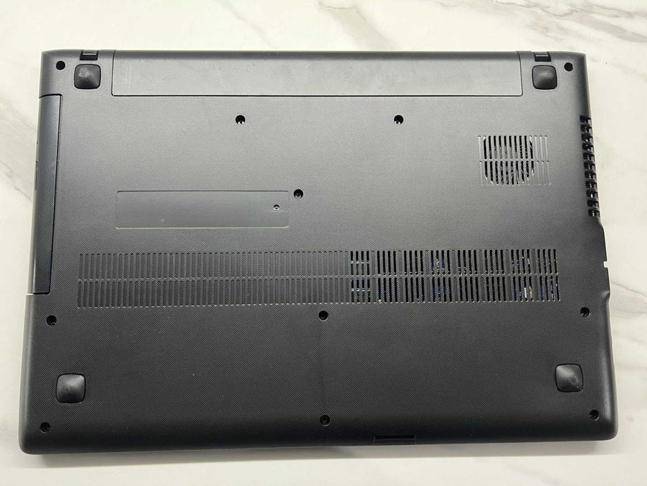 Lenovo Ideapad 100-15IBD Core i3-5005U/8 ОЗУ/SSD 256/NVIDIA920M/15.6''