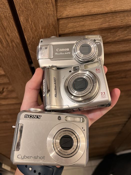 Лот фотоапаратів робочі Canon PowerShot A560 та а470 + Sony Cyber-shot DSC-S650