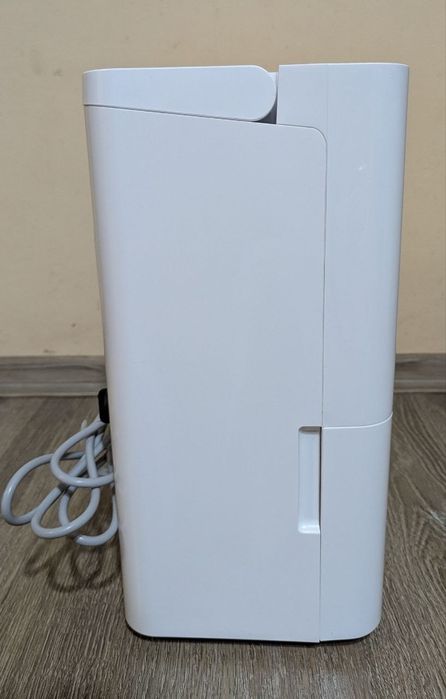 Осушувач повітря Comfee MDDN-12DEN7