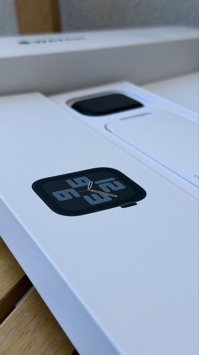 Apple Watch SE - 2nd Geração 44mm
