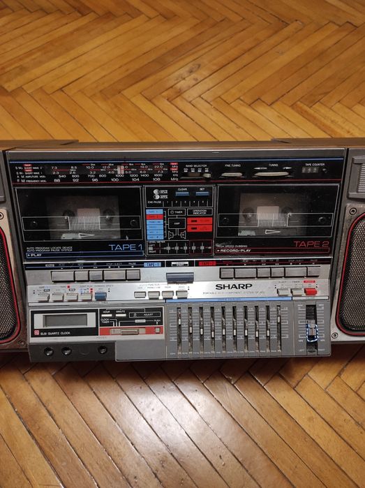 Магнитофон SHARP GF-800Z.