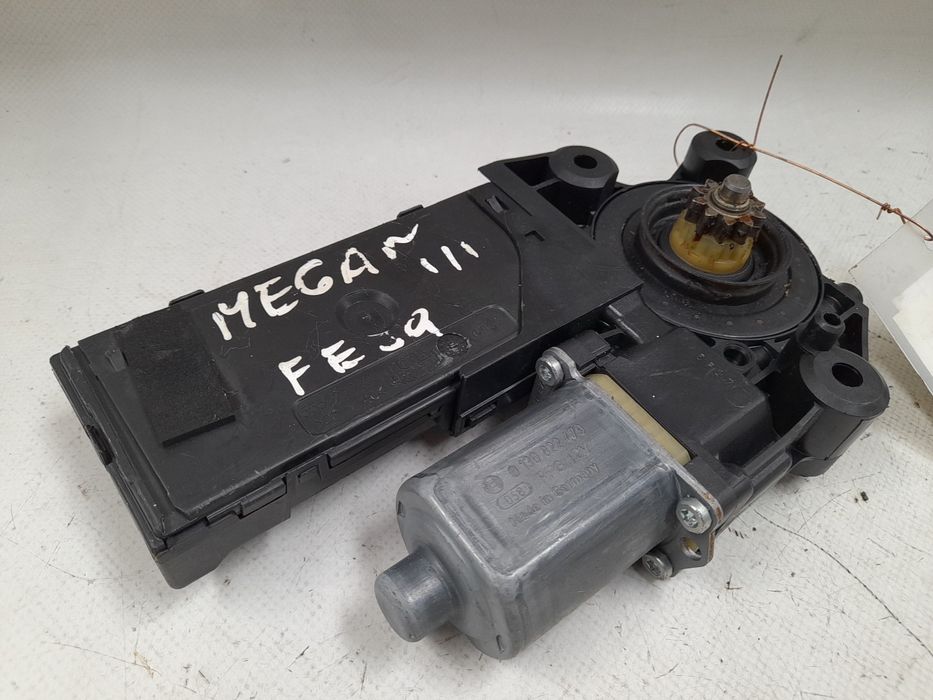 Motor vidro frente esquerdo RENAULT Megane III (BZ0_)