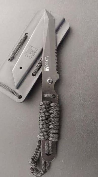 Equipamento de caça , pesca e campismo