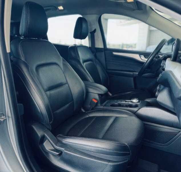 2021 Ford Escape Hybrid SEL