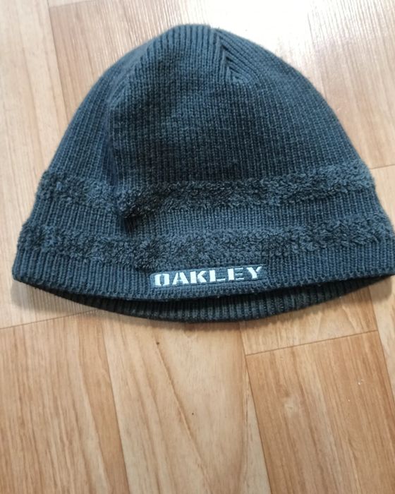 Шапка Oakley топова