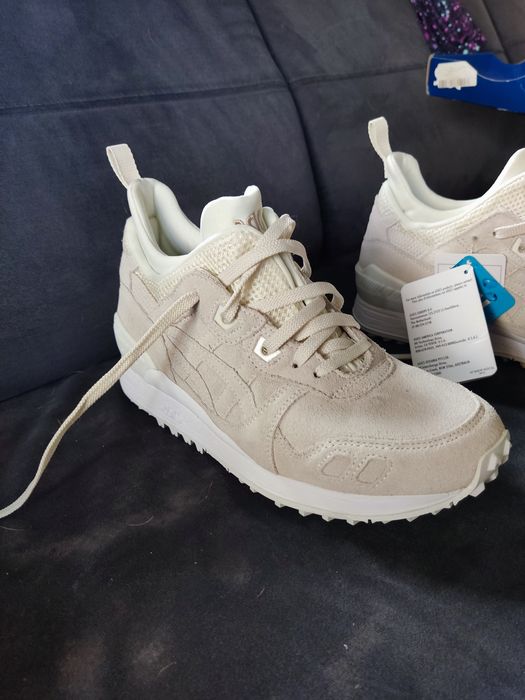 Asics V HL6F4 nowe