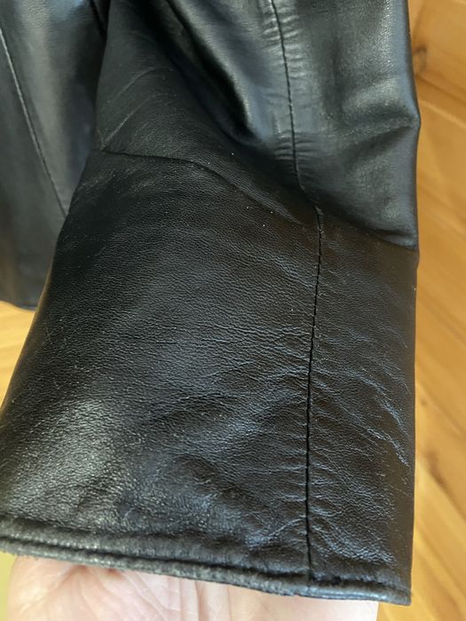 Щкіряний жіночий піджак