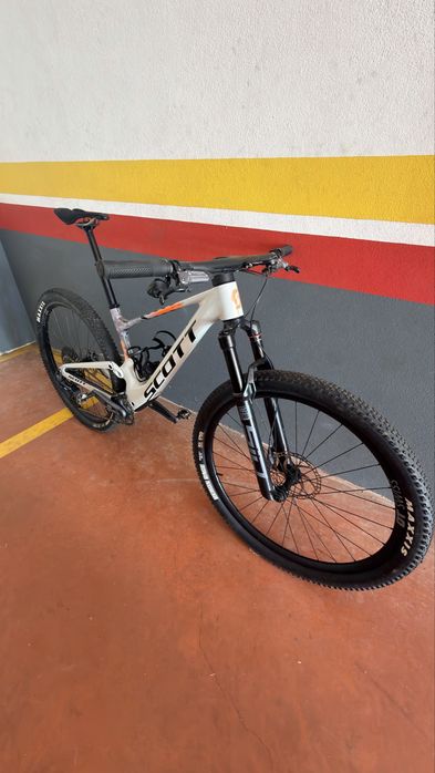 Scott Sparc RC Team Issue 2025 GX/roda carbon