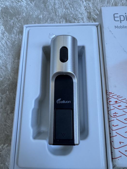 Mobilna klawiatura projekcyjna Celluon Epic