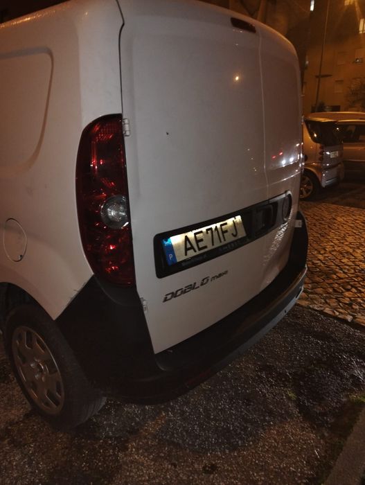 Carrinha fiat doblo