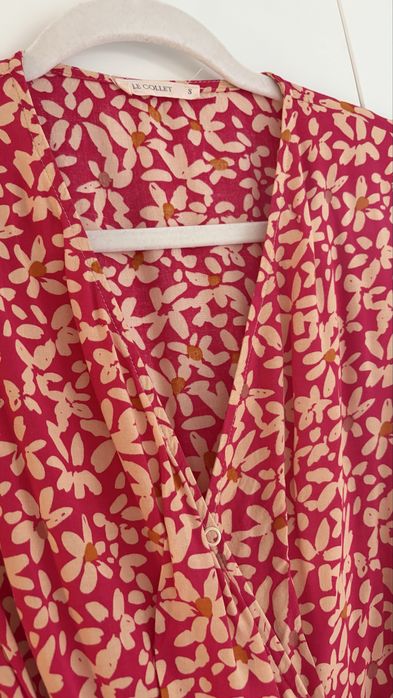 Kopertowa Sukienka Le collet w kwiaty r.S