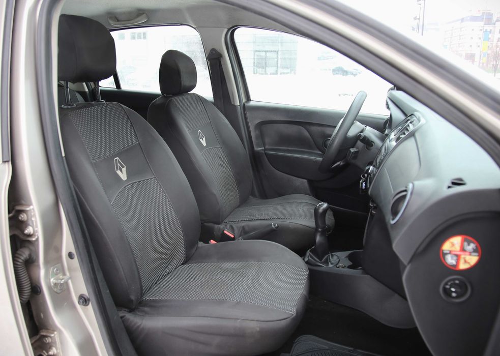 Renault Logan 2013