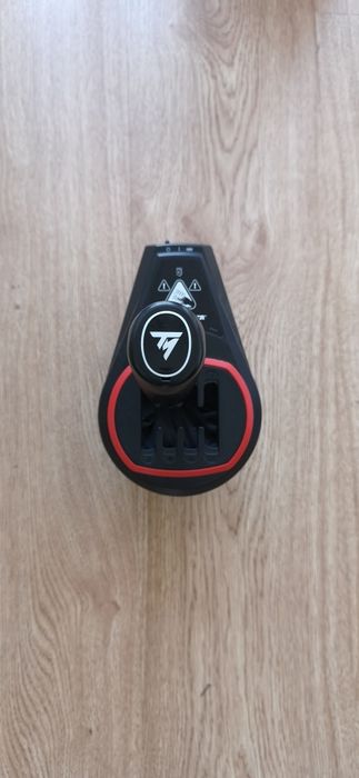 Volante thrustmaster t248 (Xbox / PC)