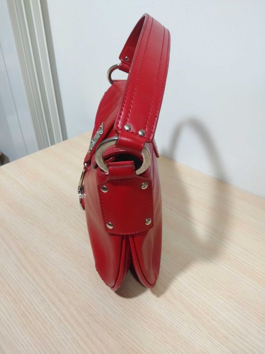 Mala de mão em pele sintéctica da marca Mango