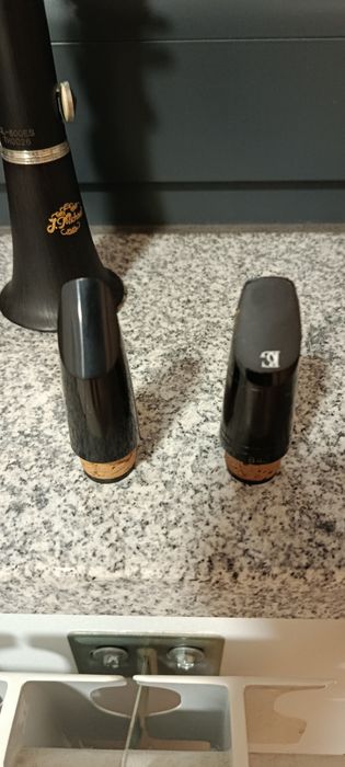 Clarinete Requinta J. Michael CL600ES