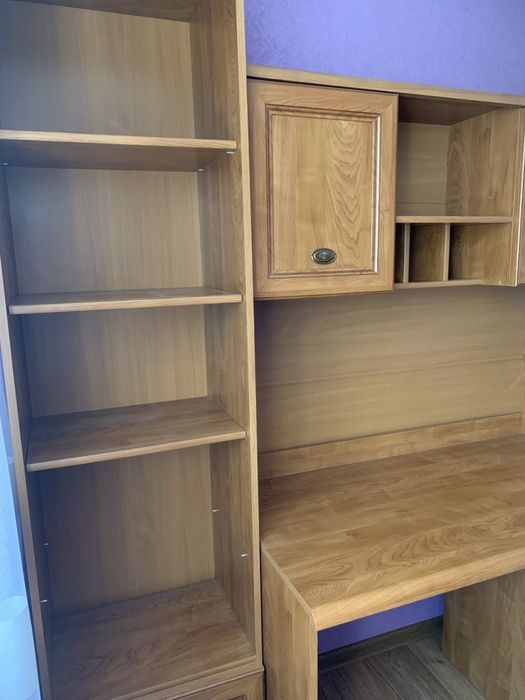 Продам комплект меблів