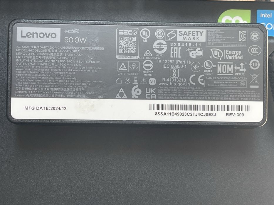 Lenovo ThinkCentre M70q Gen 5 (Tiny PC / Mini PC) *LER ANÚNCIO*