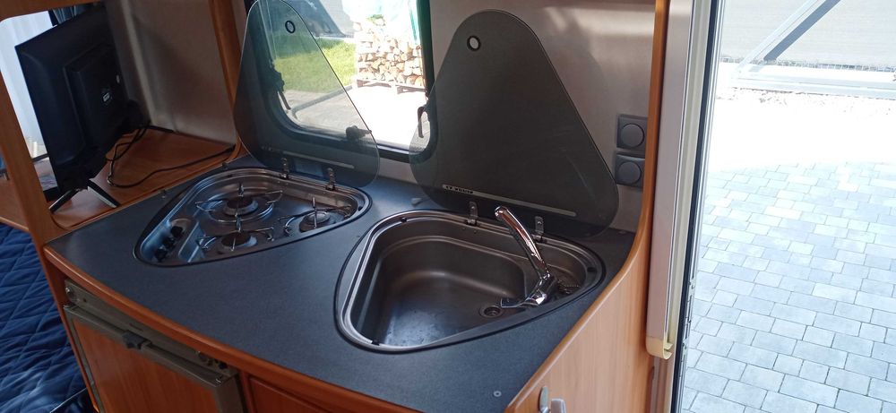 Wynajmę prywatną przyczepę kempingową 4ro osobowa