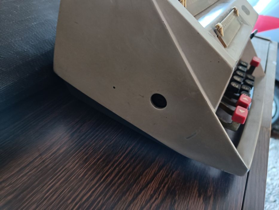 Stary kalkulator, liczydło