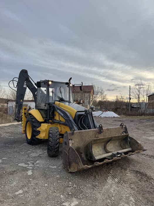 Ескаватор-навантажувач Volvo BL 61B 2008р.