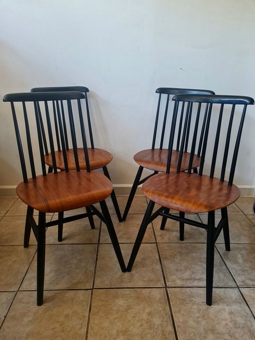 Krzesła drewniane Fanett, Ilmari Tapiovaara. lata 60,mid-century