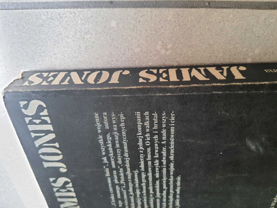 James jones Cienka Czerwona Linia