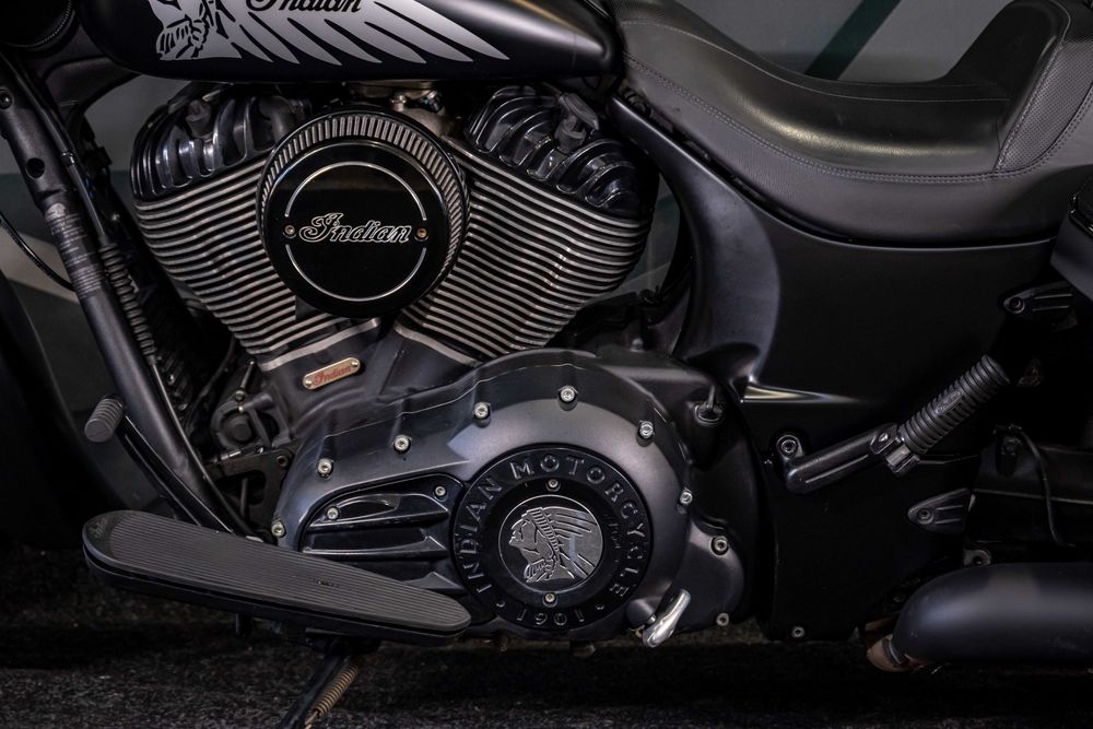 Indian Chieftaine Dark Horse