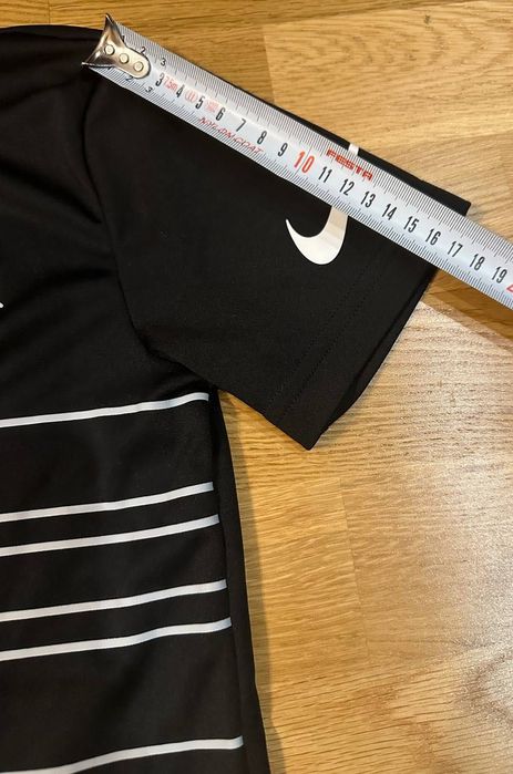 Дитяча чорна футболка-поло Nike Dri-FIT на 8-10 років