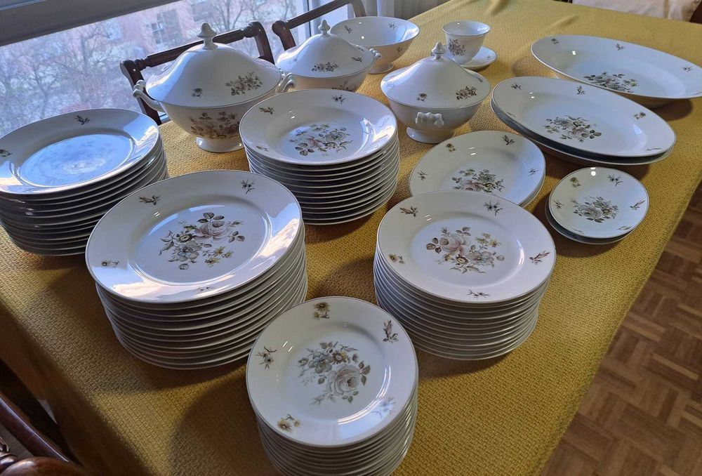 Serviço de jantar com 72 peças, porcelana