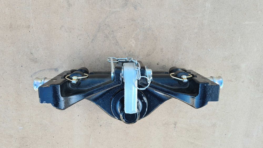 Zaczep dolny Piton fix, John Deere, Fendt, JCB Fastrac, Valtra, Kubota