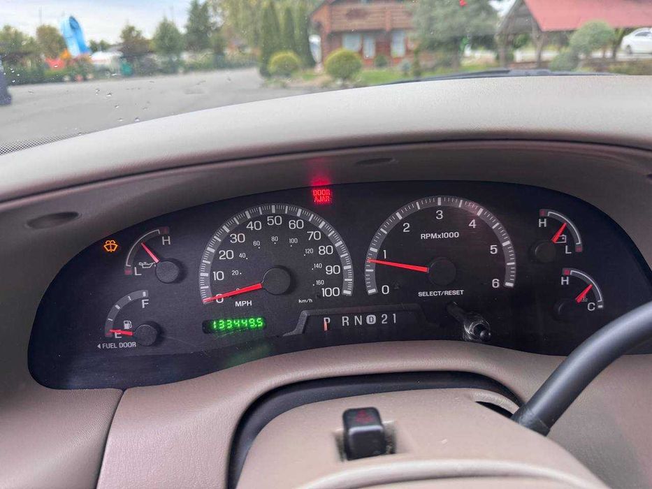 Ford Expedition 2000 VIN 1FMPU18L61LA88183 фото оголошення 10 з 23