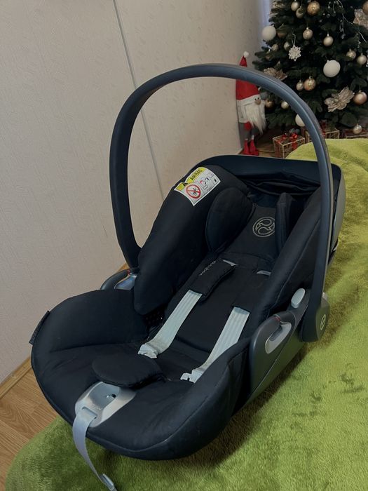 Автолюлька Cybex Cloud Z i-Size +адаптери