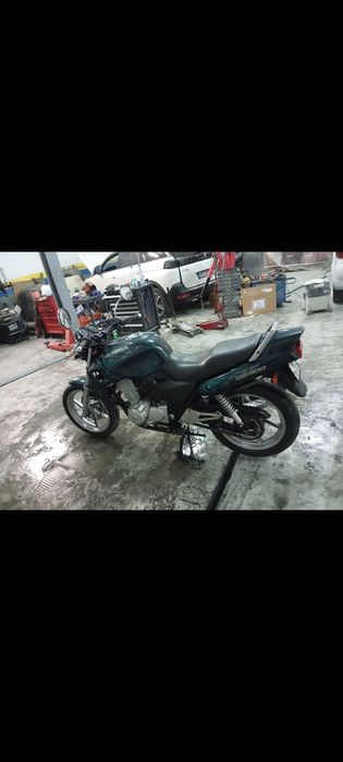 Honda cb 500 cc 43 kW