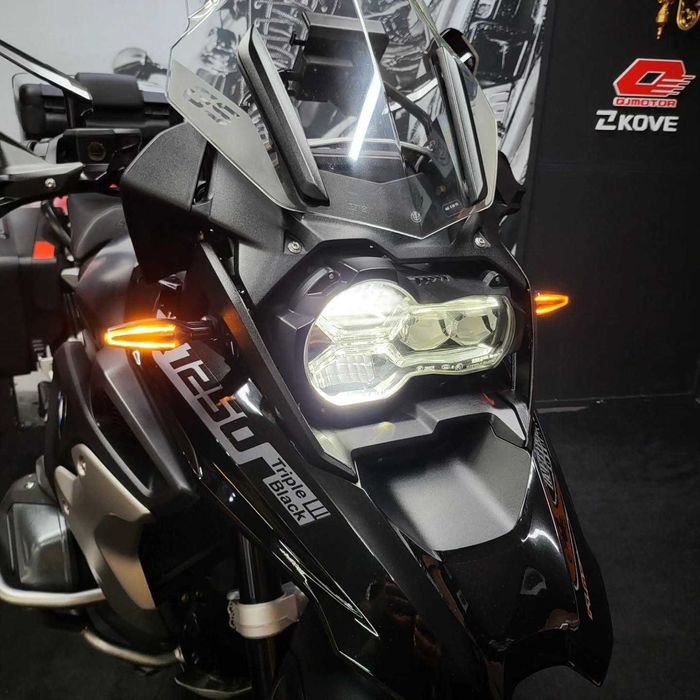 BMW R 1250 GS Triple Black