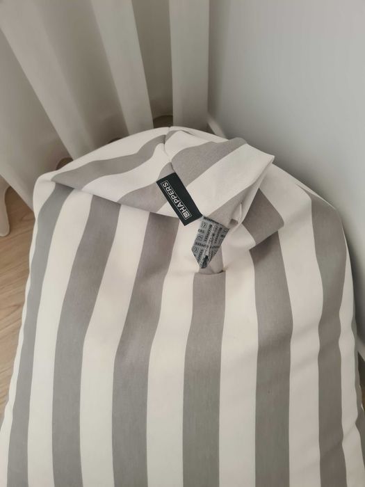 Vendo Puff de Exterior (tb dá para interior) Happers Novo