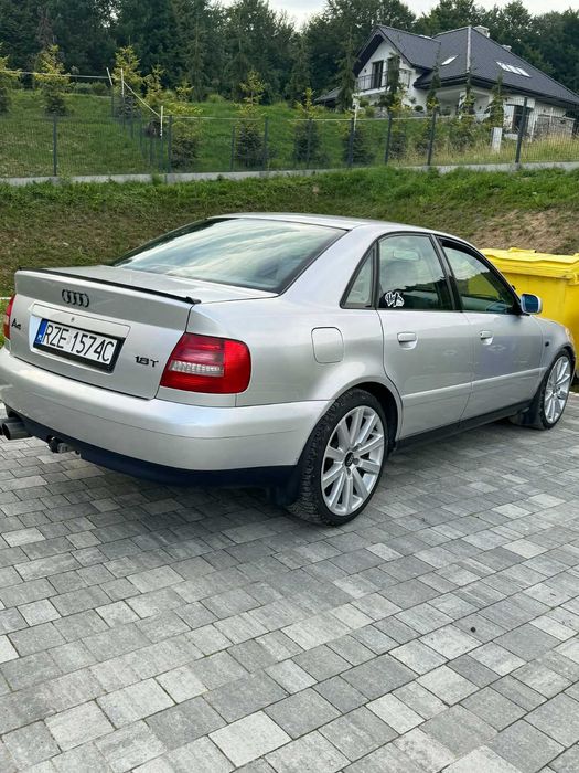 Audi a4b5 1.8t 2000r