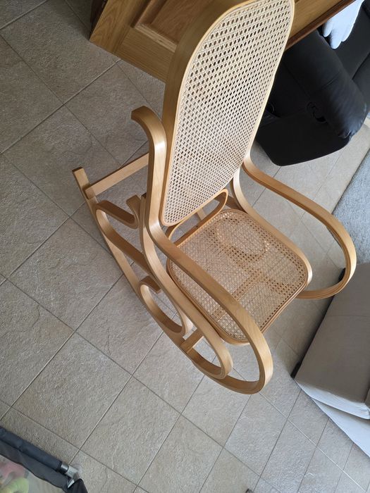 Cadeira de Baloiço em Madeira e Palhinha (Estilo Thonet / Vintage)