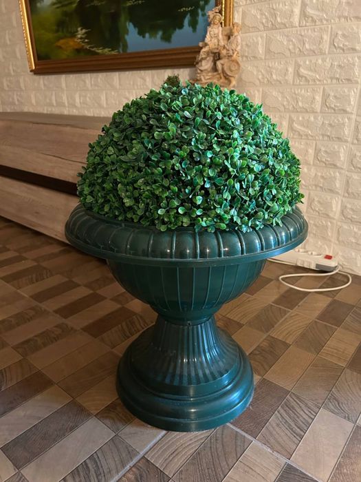 Елегантне кашпо з пластику, форма під Антику, висота 55 см