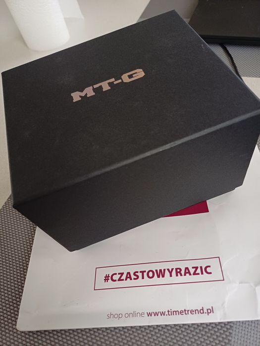 Zegarek MTG-B2000YR-1AER Casio G-Shock