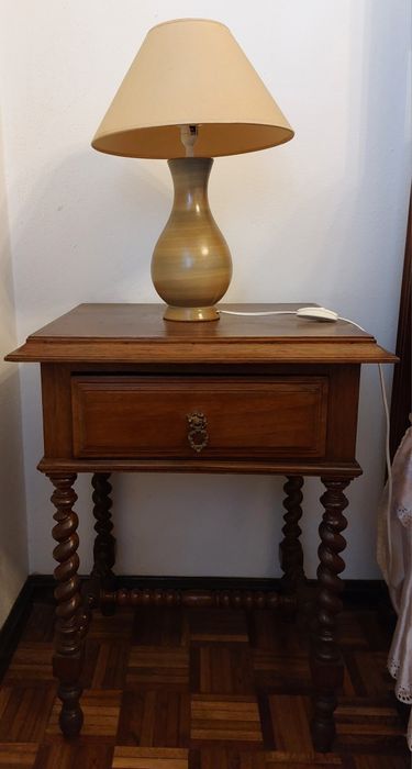 Vendo mobília de quarto antiga